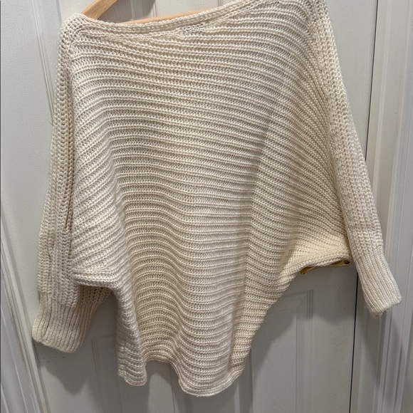Off the shoulder unique Topshop Ivory Knit Sweater - Picture 6 of 6